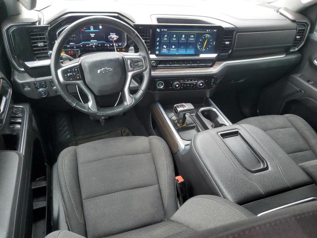 2022 Chevrolet Silverado - Image 8