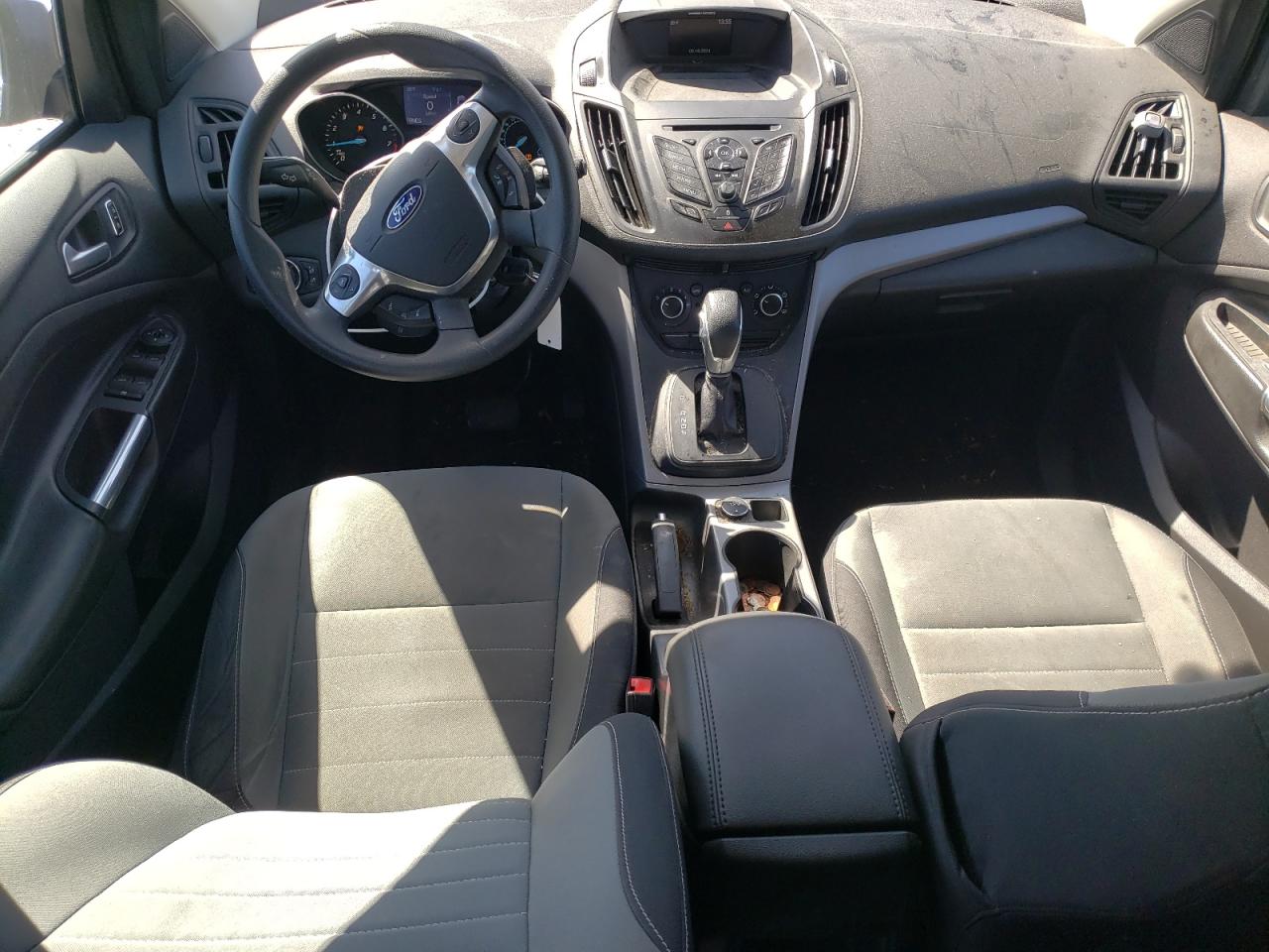 1FMCU0GX5EUE38383 2014 Ford Escape Se