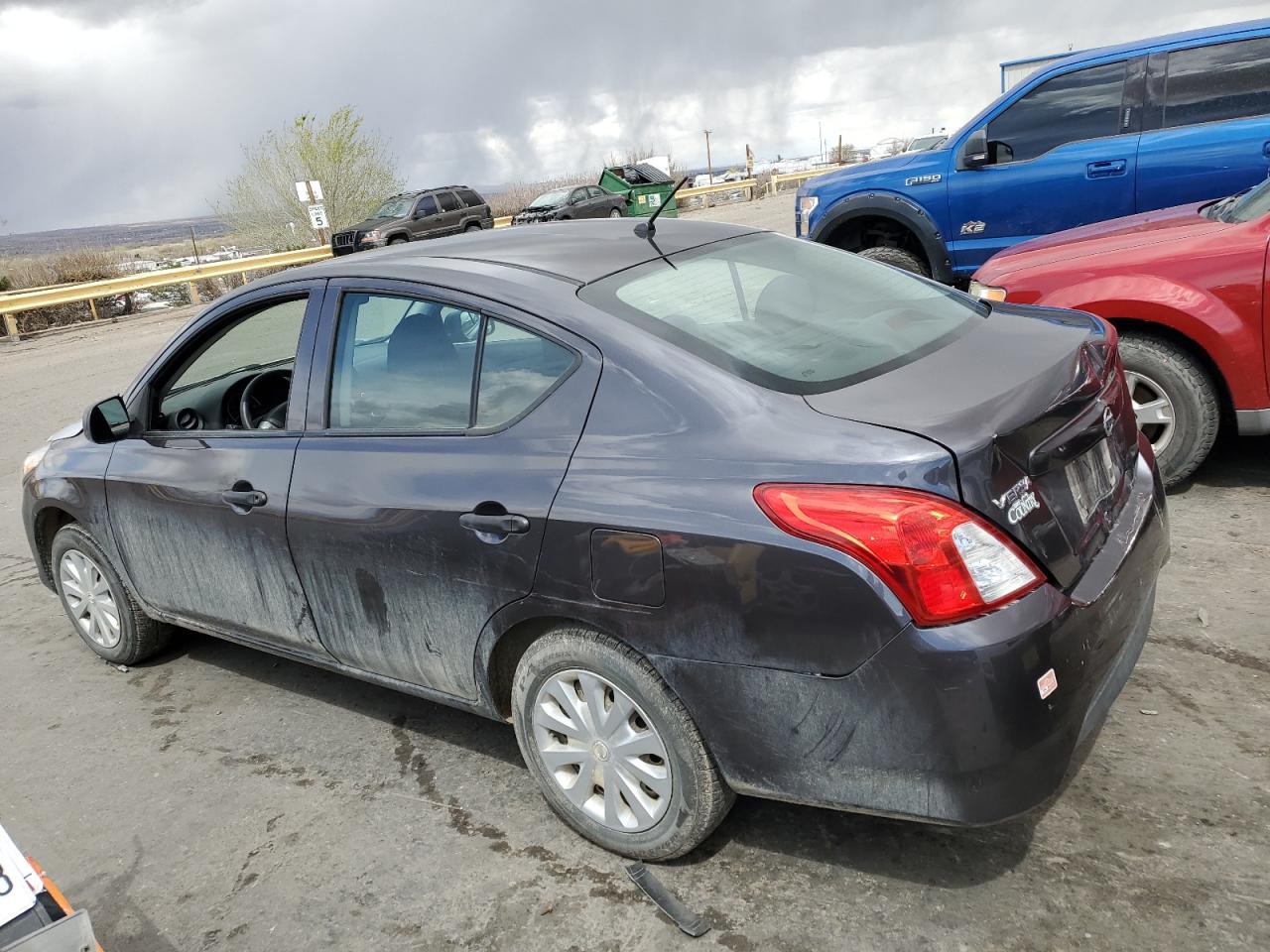 3N1CN7AP3FL817240 2015 Nissan Versa S