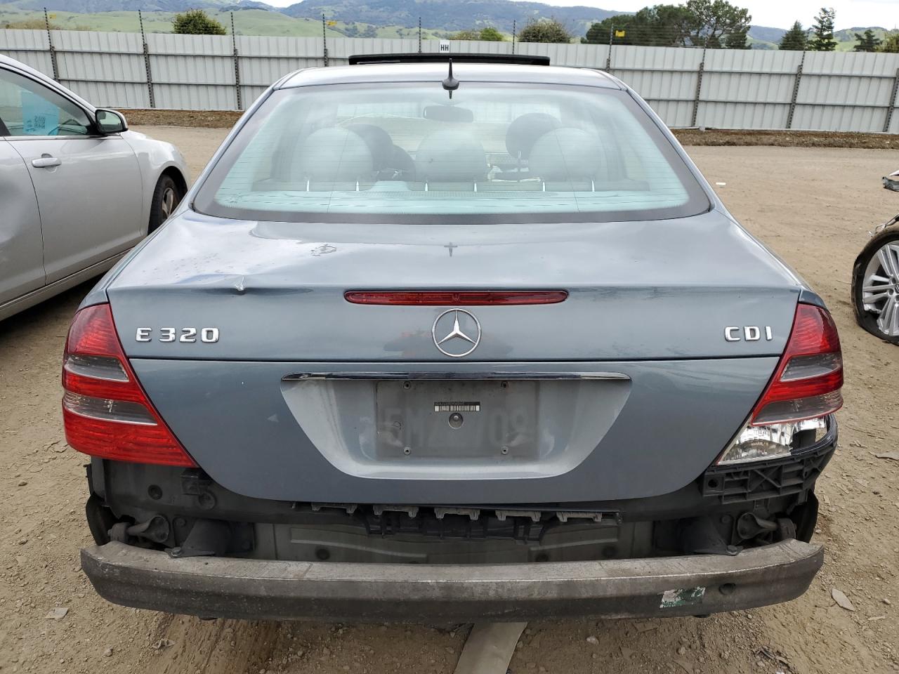 WDBUF26J05A565442 2005 Mercedes-Benz E 320 Cdi