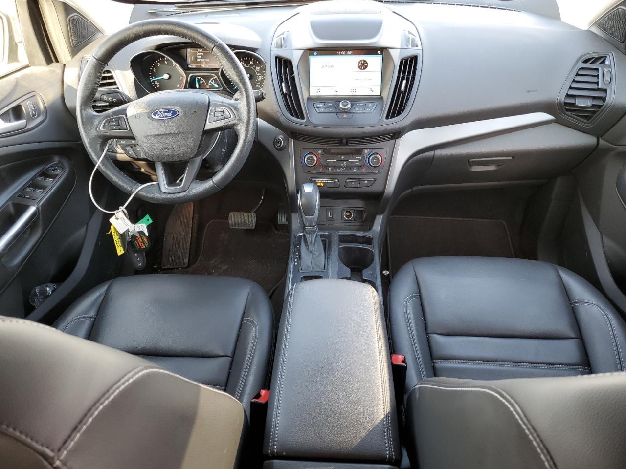 VIN: 1FMCU0HD6KUB01978 2019 FORD ESCAPE