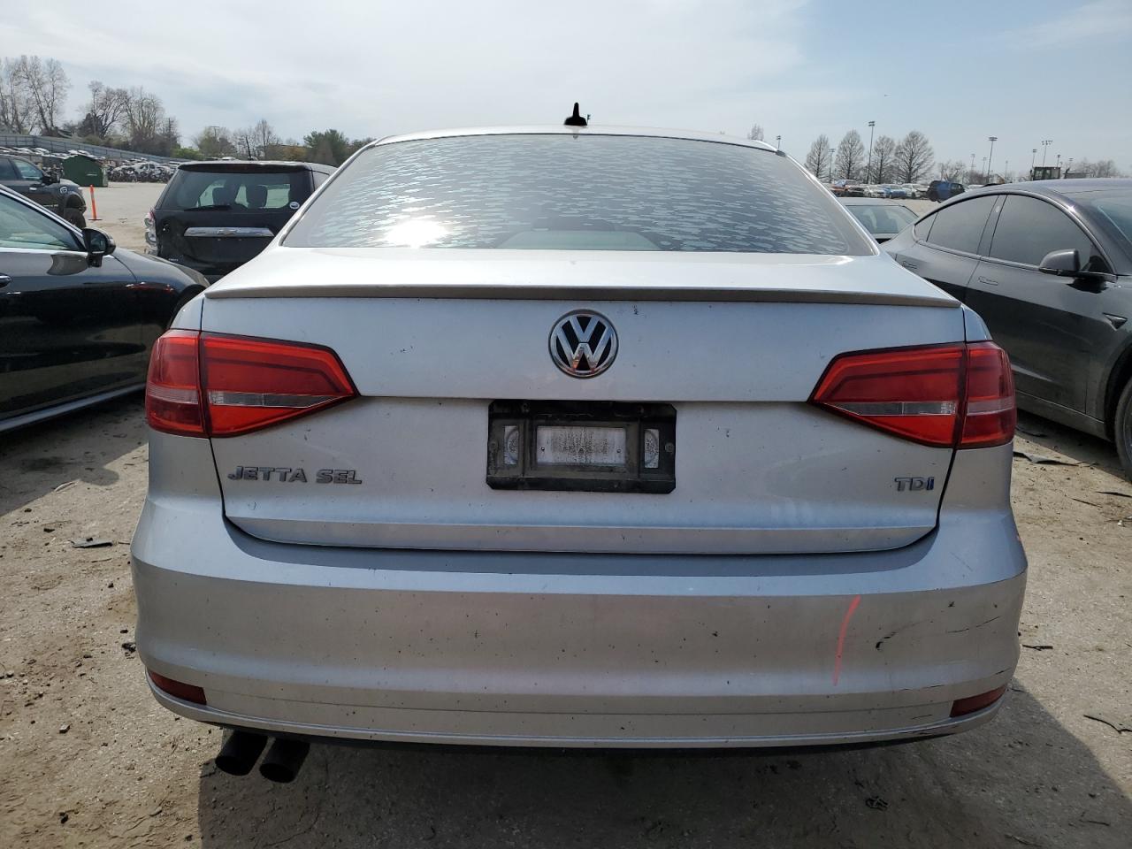 3VWLA7AJ4FM265887 2015 Volkswagen Jetta Tdi