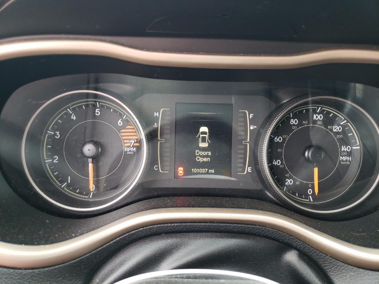 1C4PJMCB1GW252394 2016 Jeep Cherokee Latitude