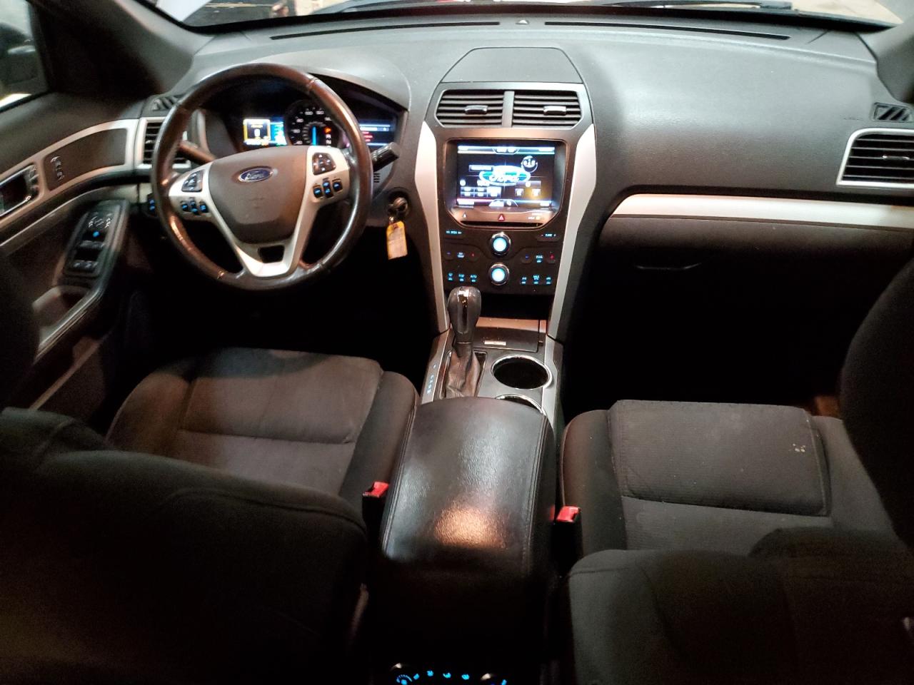 1FM5K8D88DGC36015 2013 Ford Explorer Xlt