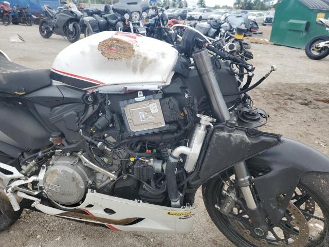 2020 DUCATI PANIGALE V ZDMHAATW8LB001075