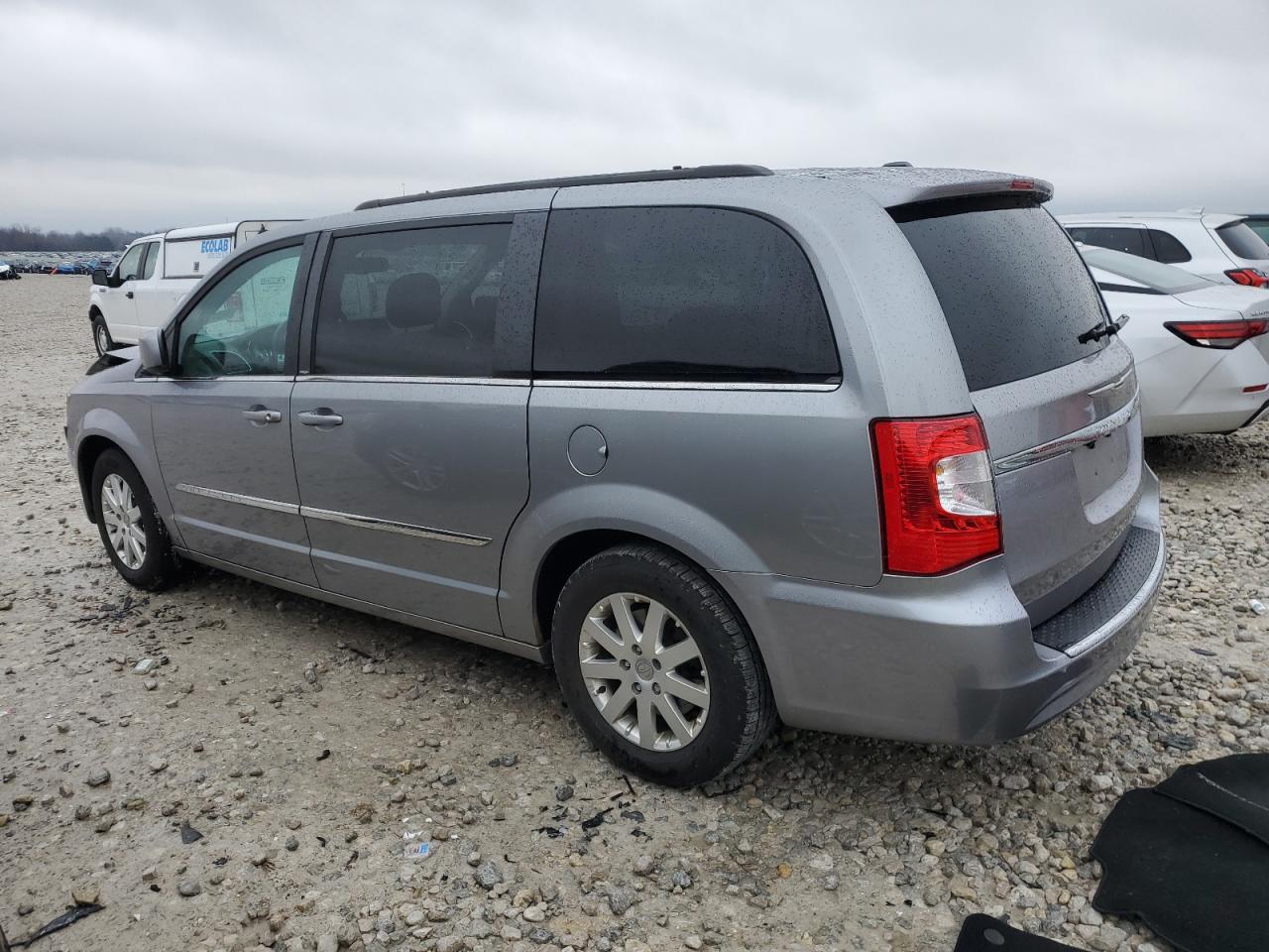 2C4RC1BG5DR768003 2013 Chrysler Town & Country Touring