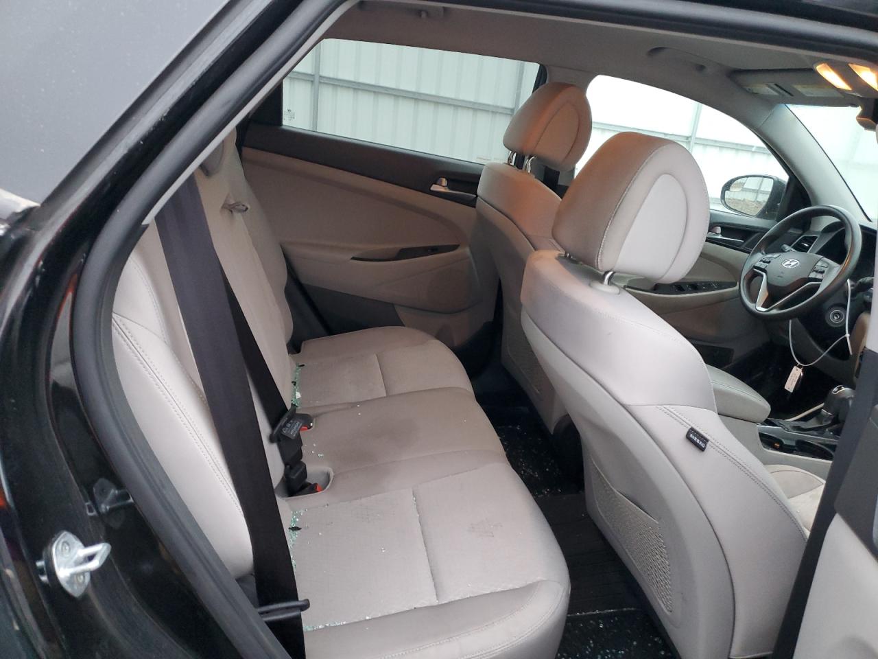 KM8J33A42GU054817 2016 Hyundai Tucson Limited