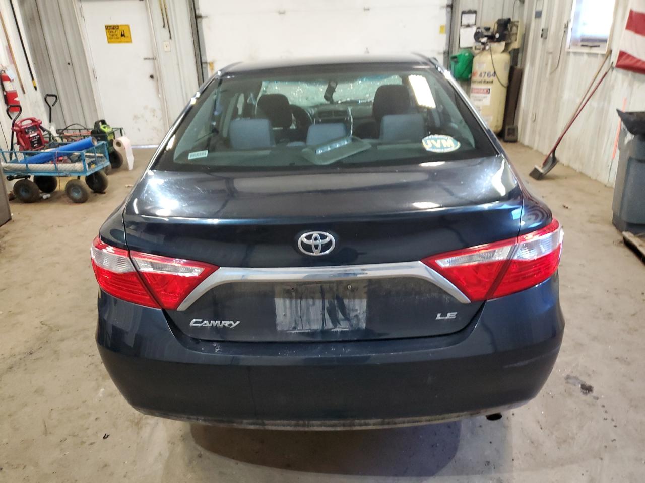 4T4BF1FK8FR453601 2015 Toyota Camry Le