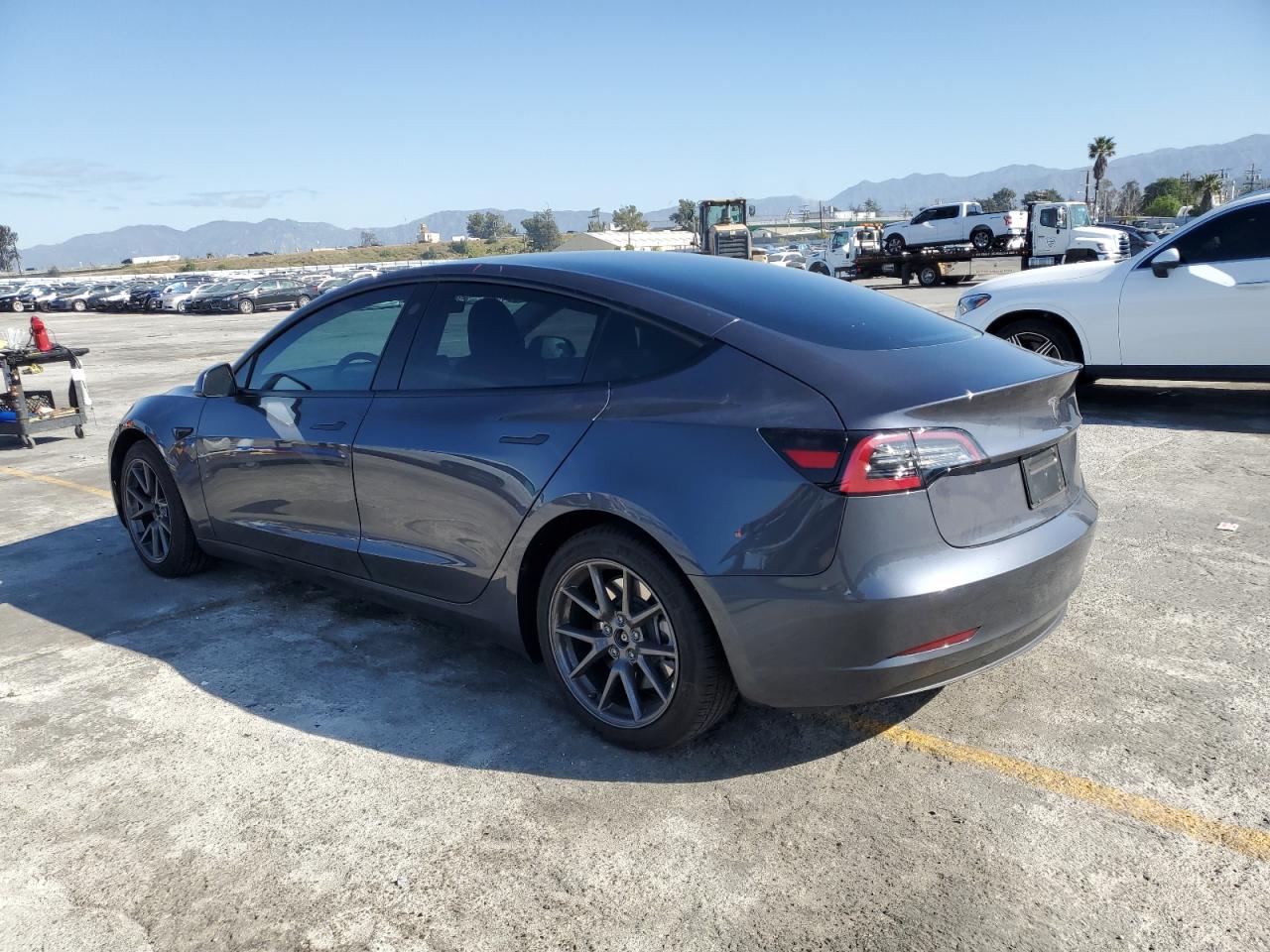 5YJ3E1EA2PF652944 2023 Tesla Model 3