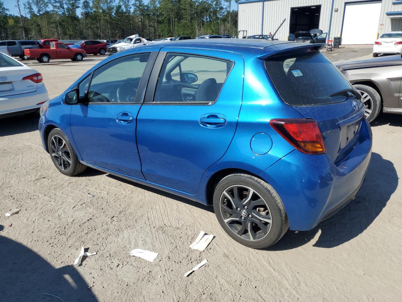 VNKKTUD38GA057411 2016 Toyota Yaris L