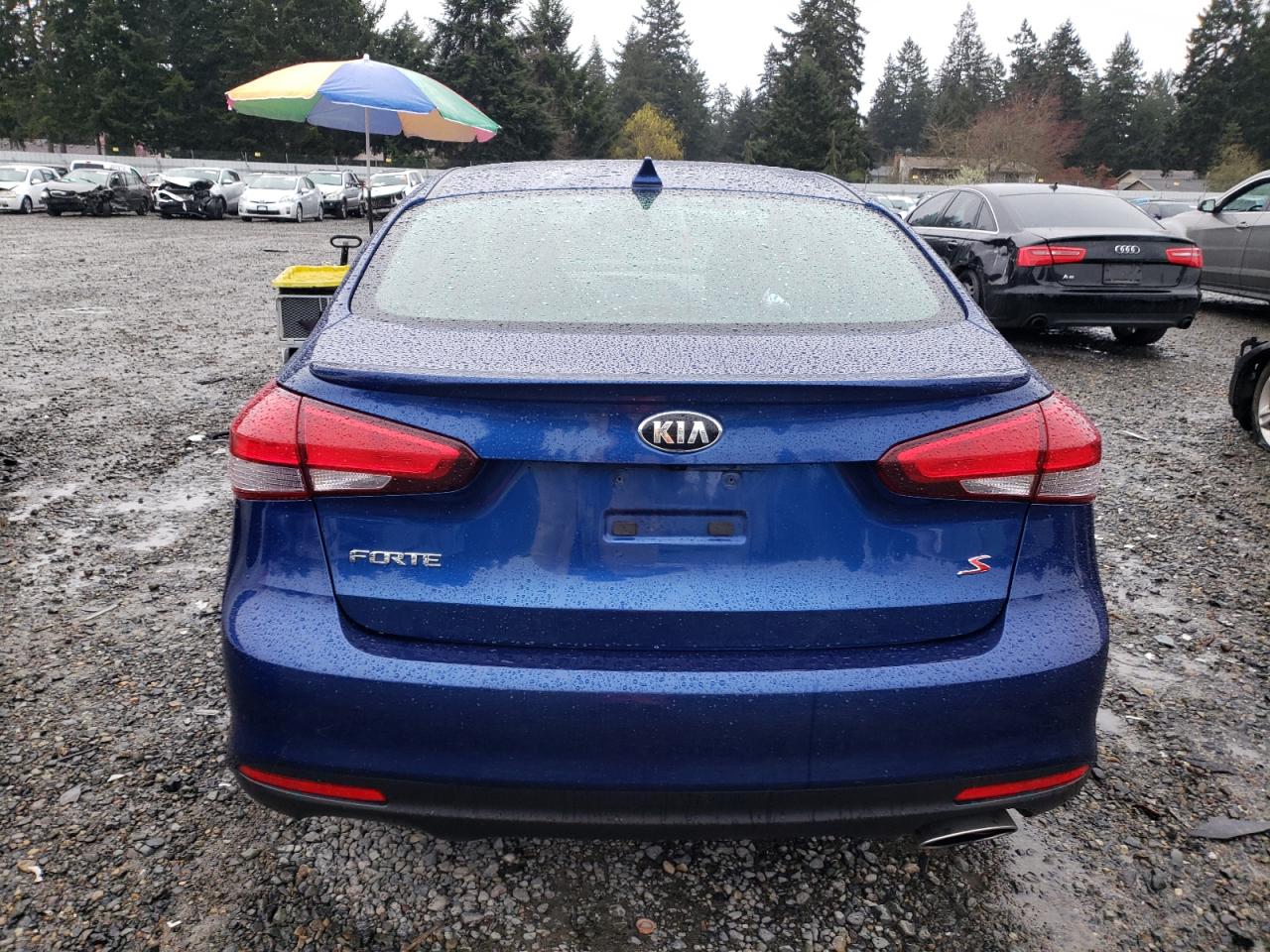 3KPFL4A78JE203828 2018 Kia Forte Lx