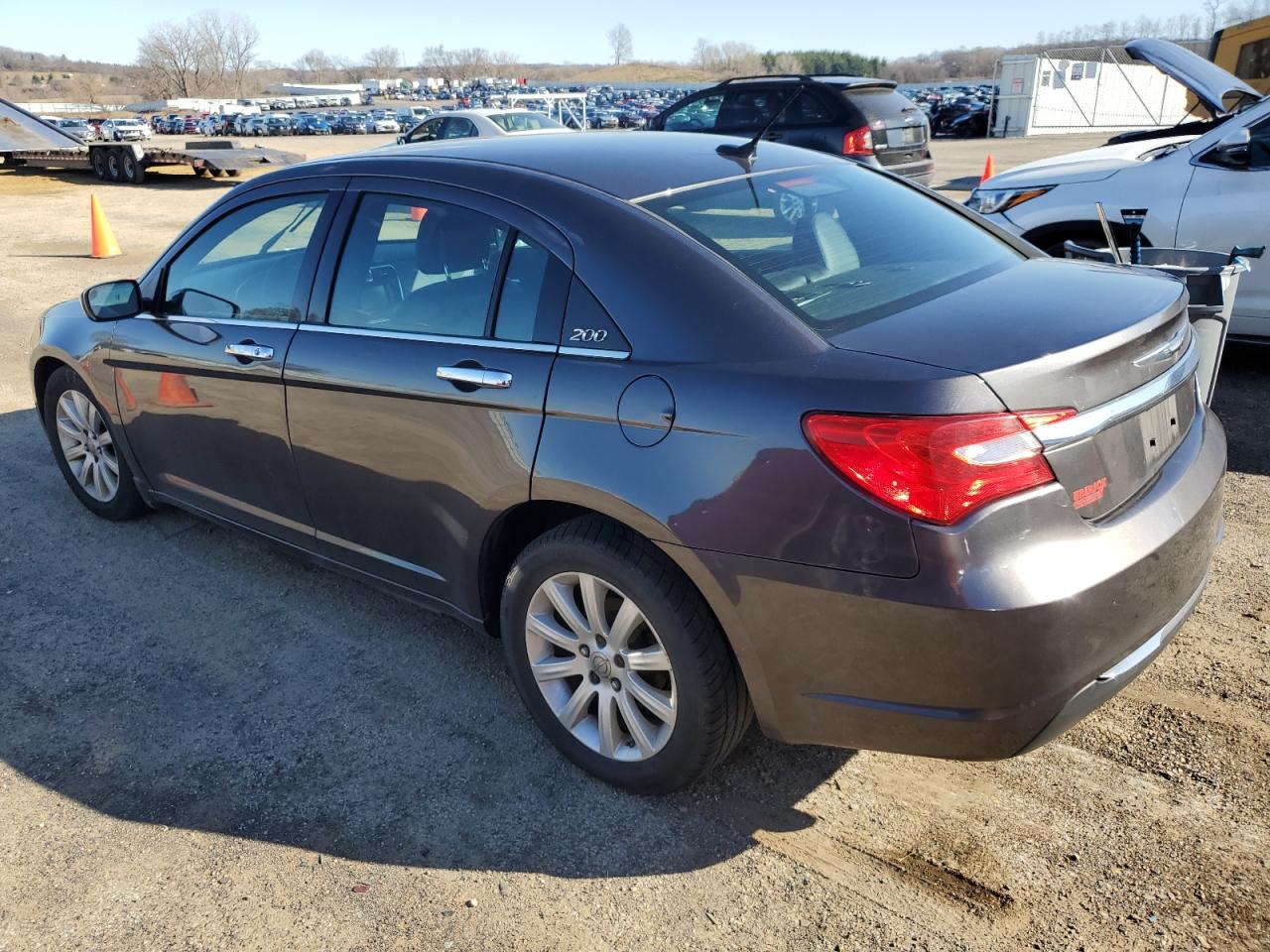 2014 Chrysler 200 Limited vin: 1C3CCBCG1EN192343