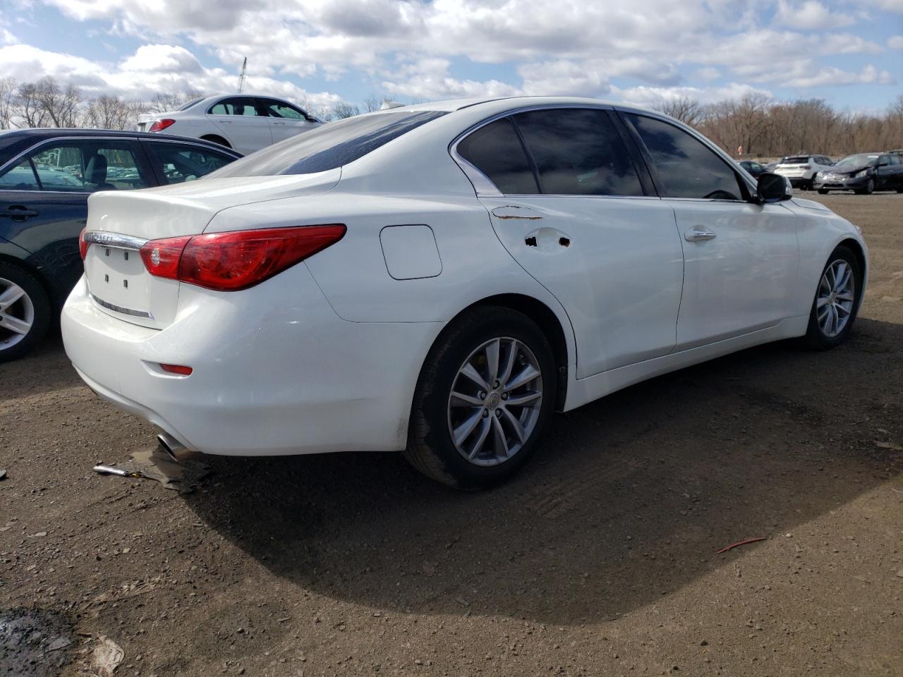 JN1BV7AR8EM697971 2014 Infiniti Q50 Base