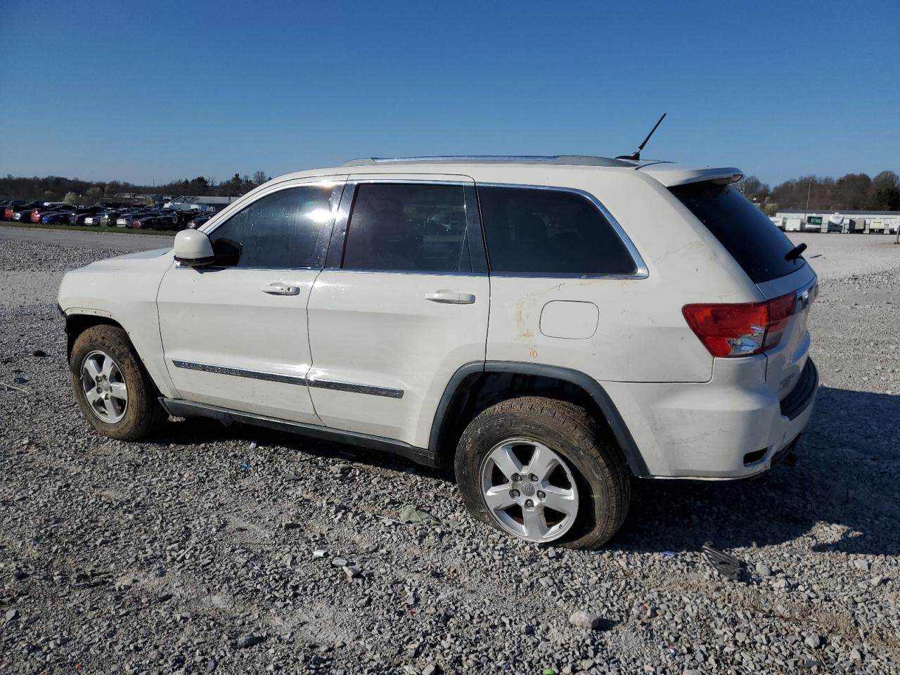 1J4RR4GG1BC678551 2011 Jeep Grand Cherokee Laredo