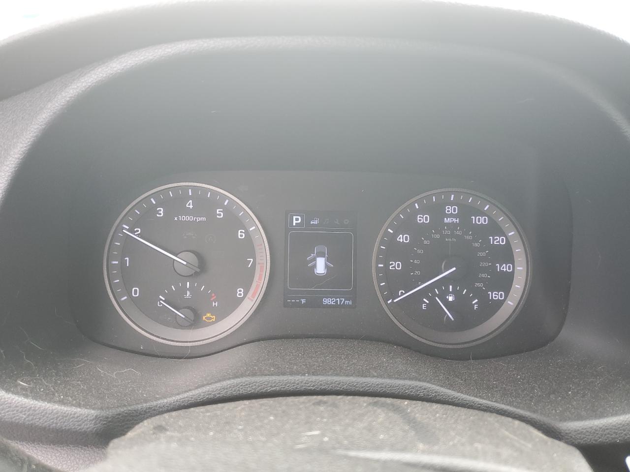 KM8J33AL0JU707840 2018 Hyundai Tucson Sport