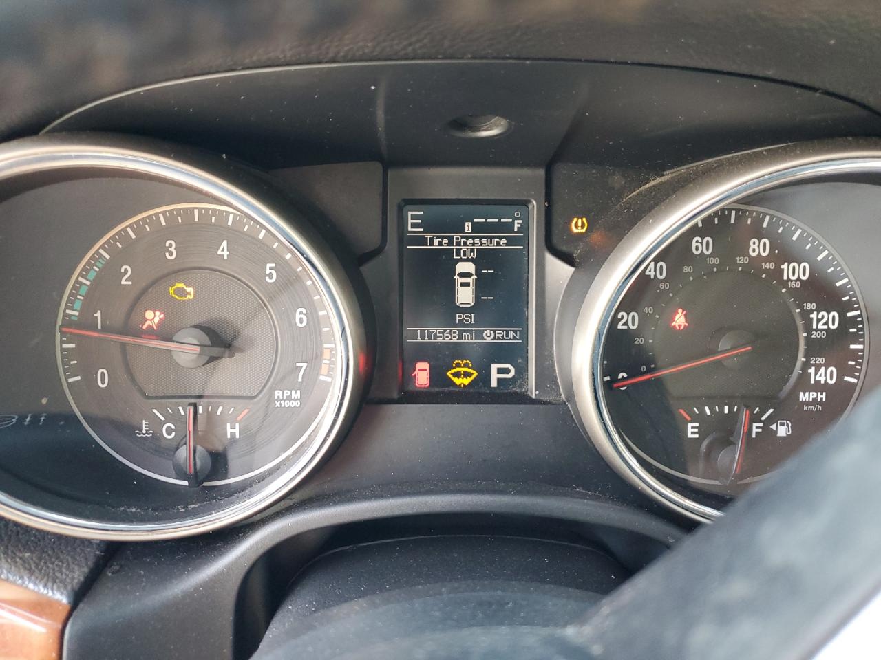 1J4RR5GG7BC596877 2011 Jeep Grand Cherokee Limited