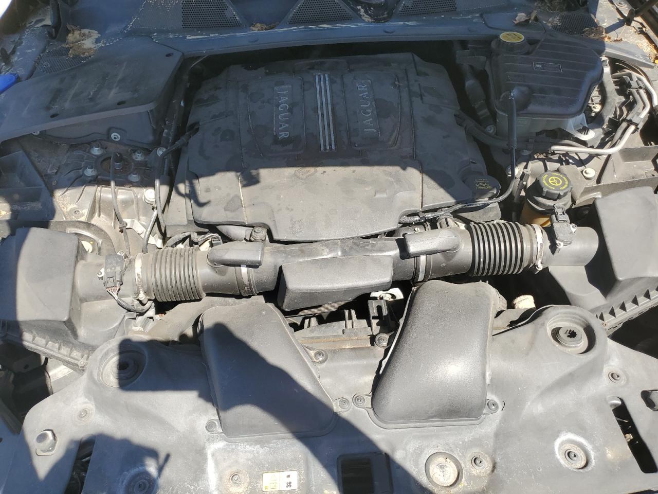 SAJWA2GB8CLV29775 2012 Jaguar Xjl