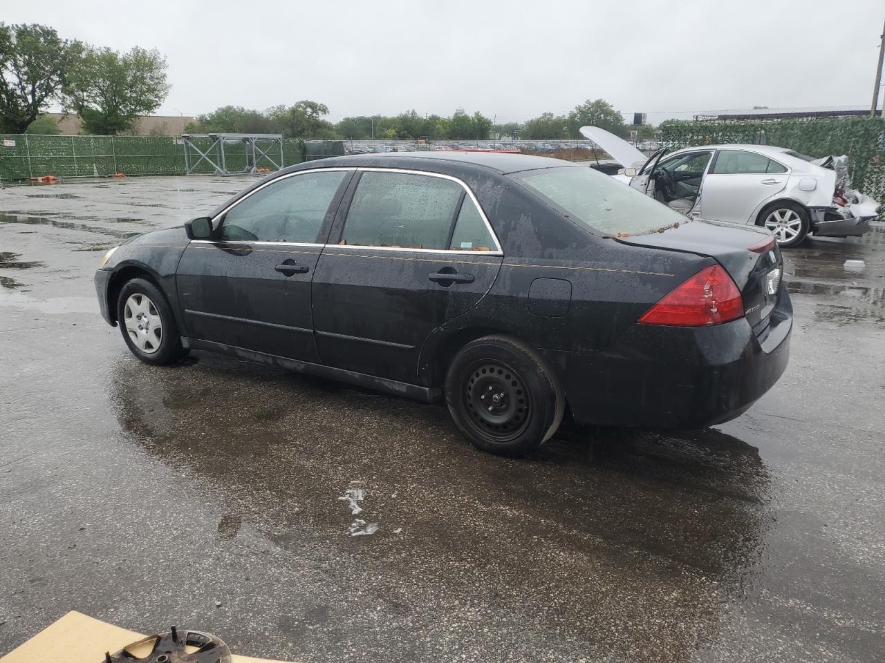 3HGCM56406G709249 2006 Honda Accord Lx