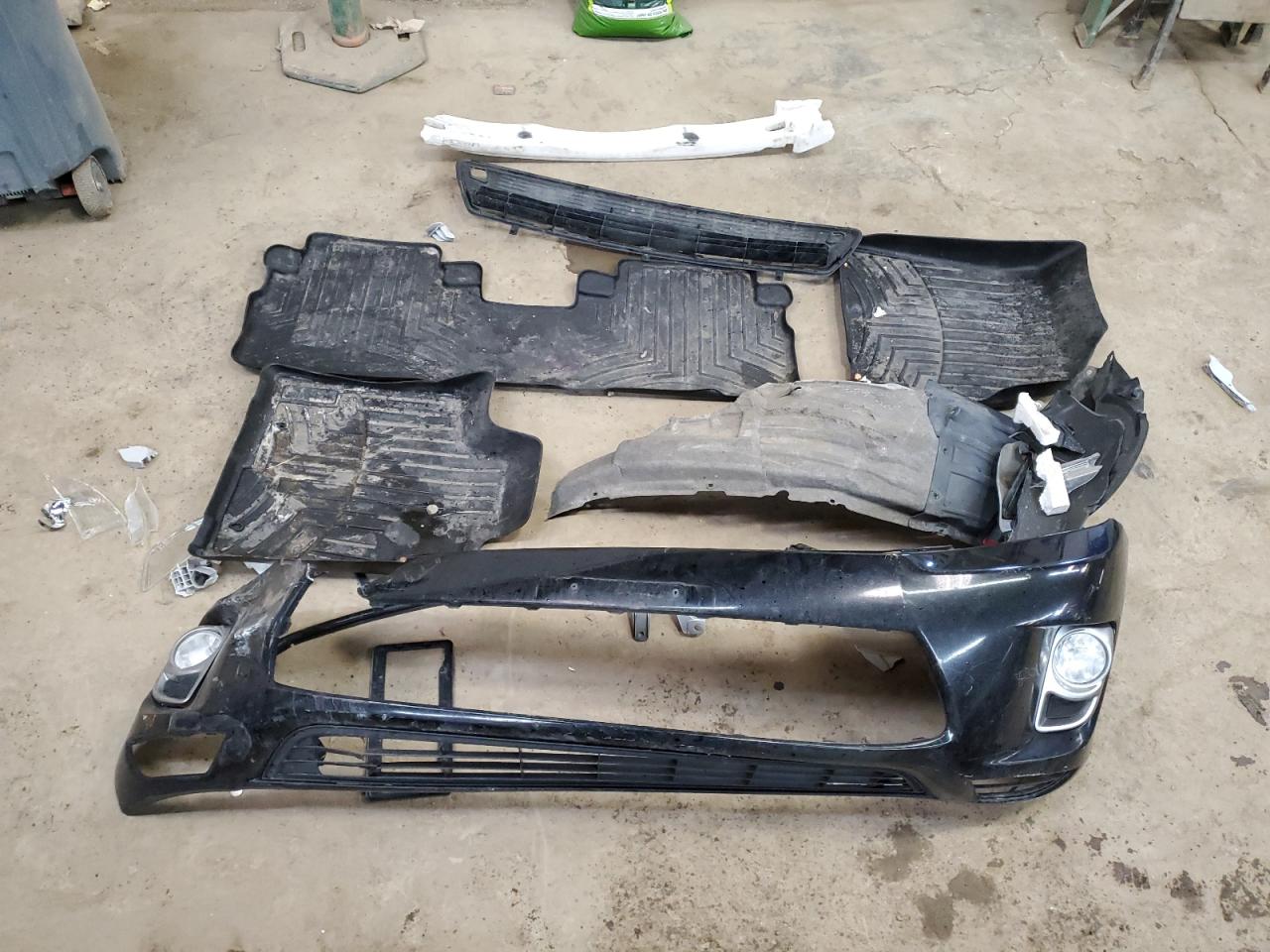 JTEBC3EH4C2008185 2012 Toyota Highlander Hybrid