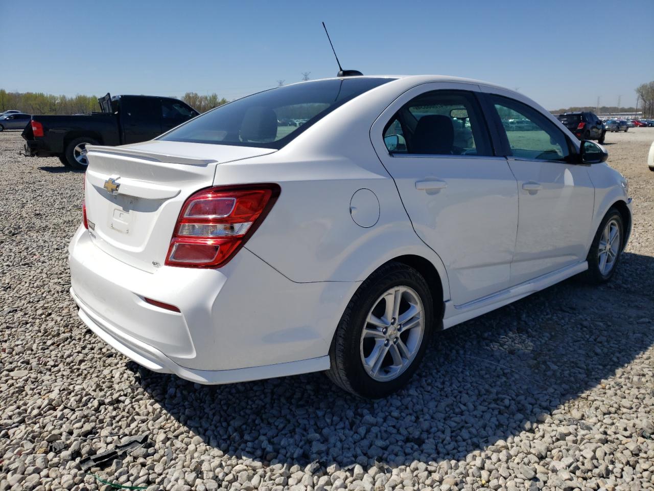 1G1JD5SH5H4144004 2017 Chevrolet Sonic Lt