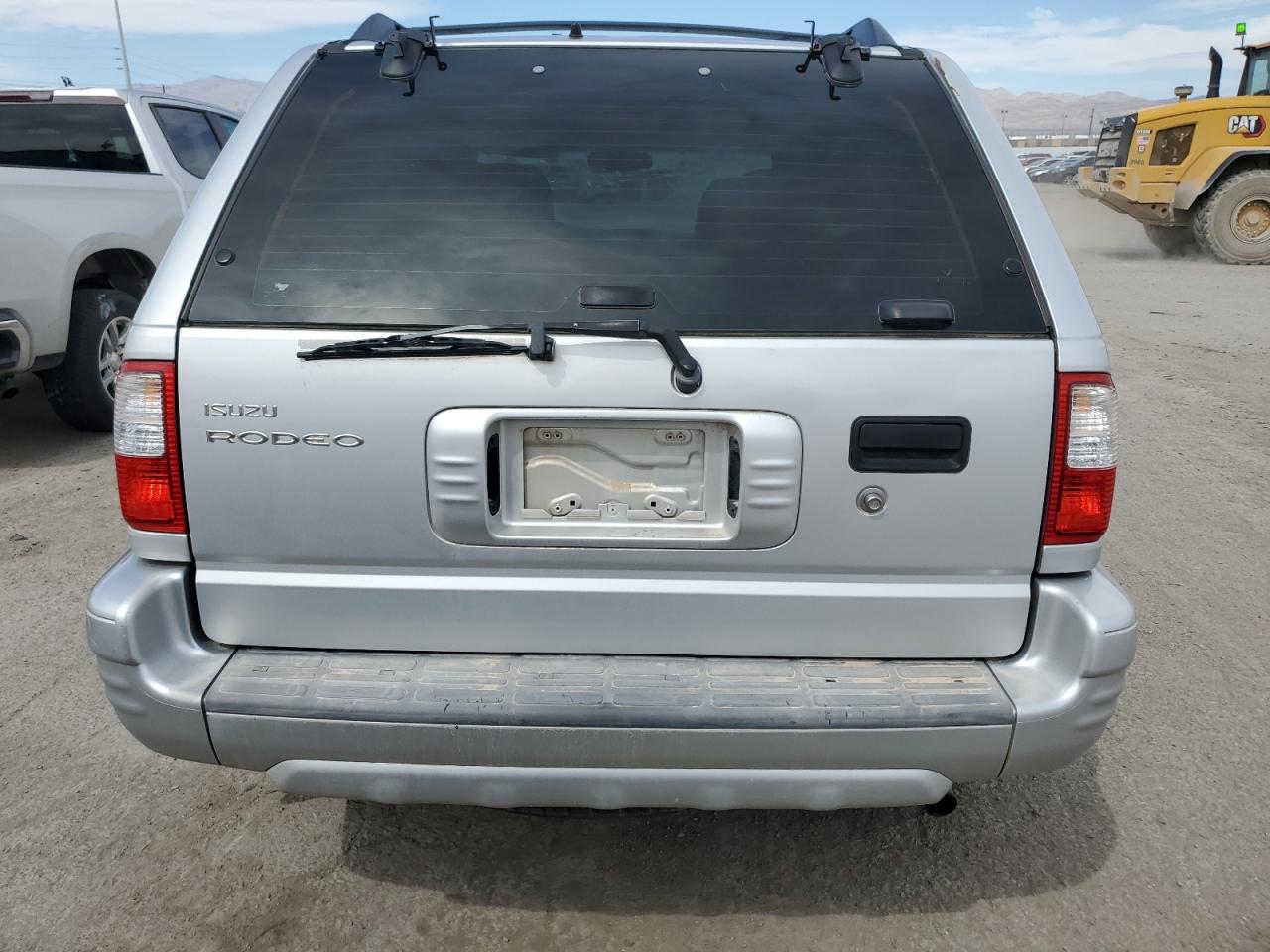 4S2CK58WX14330689 2001 Isuzu Rodeo S