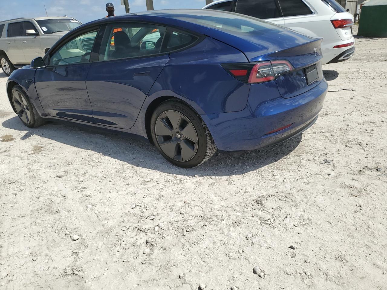 Lot #2413637978 2021 TESLA MODEL 3