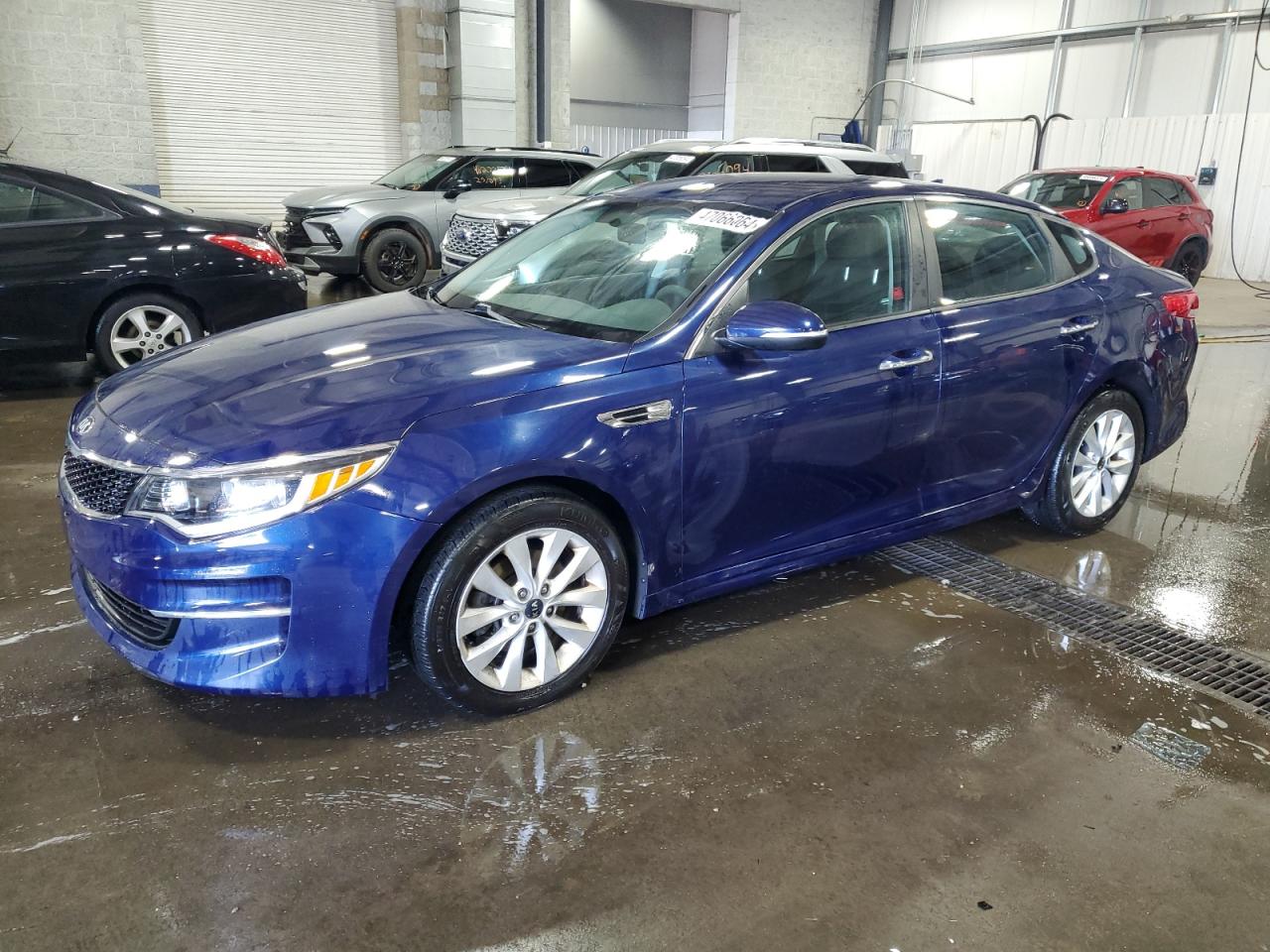 2018 Kia Optima Lx vin: 5XXGT4L37JG267624