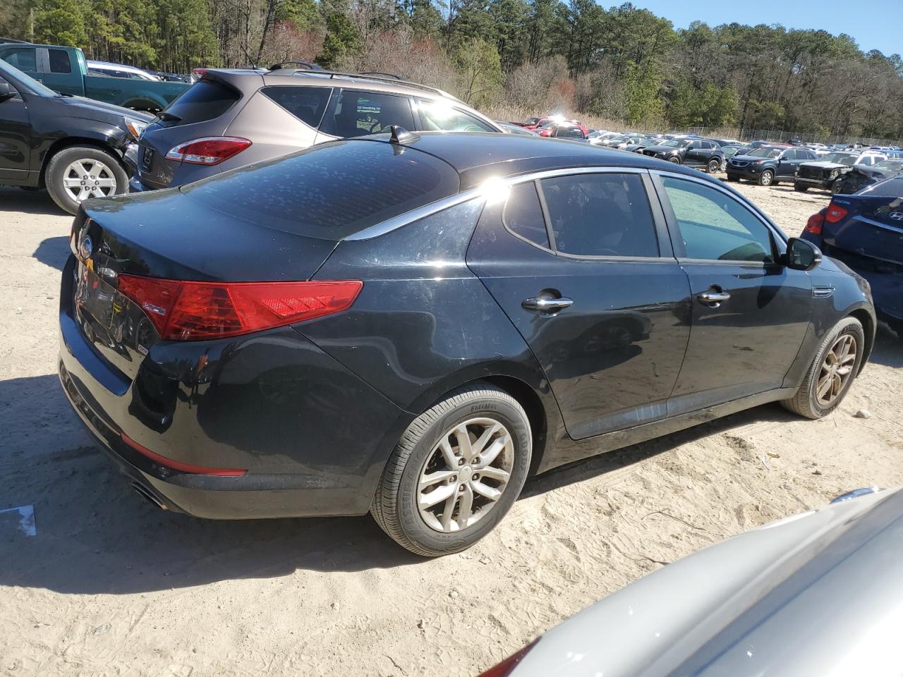 2013 Kia Optima Lx vin: 5XXGM4A75DG162796