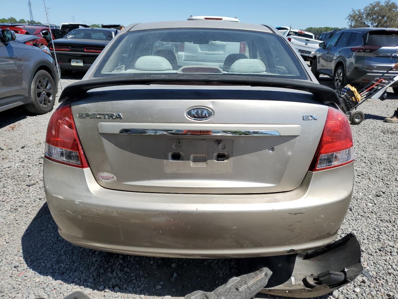 KNAFE221X95615424 2009 Kia Spectra Ex