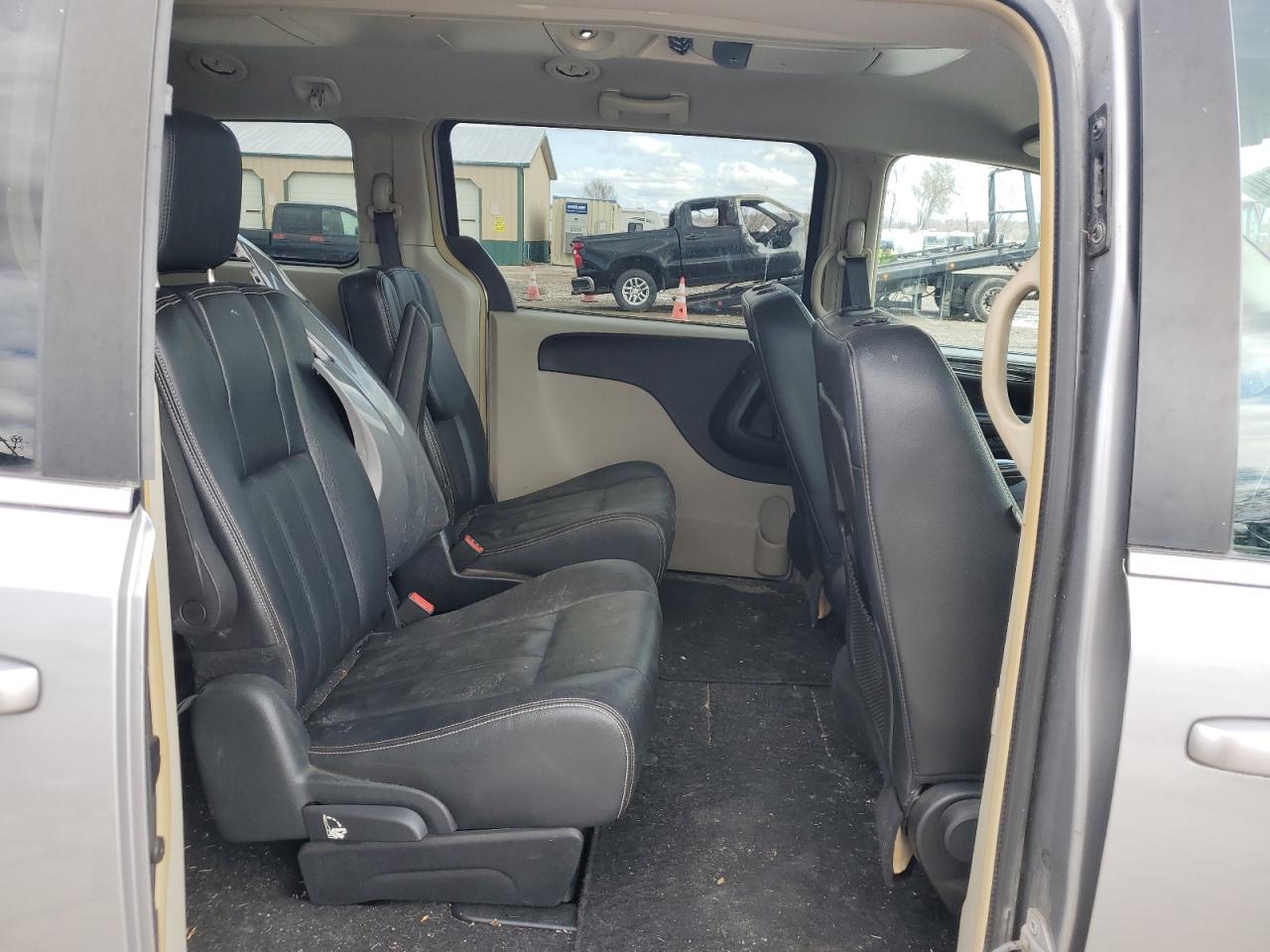 2C4RC1BG9GR308105 2016 Chrysler Town & Country Touring