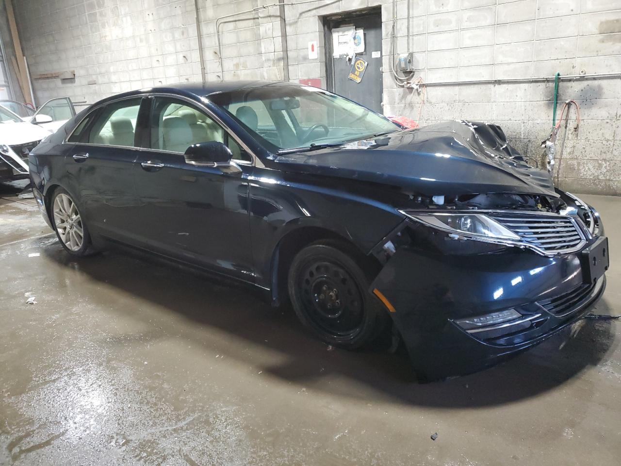 Lot #2443149090 2014 LINCOLN MKZ