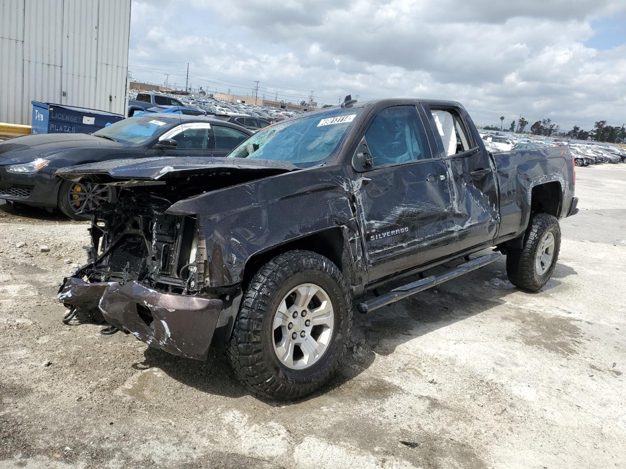 1GCVKREC0JZ205421 2018 Chevrolet Silverado K1500 Lt