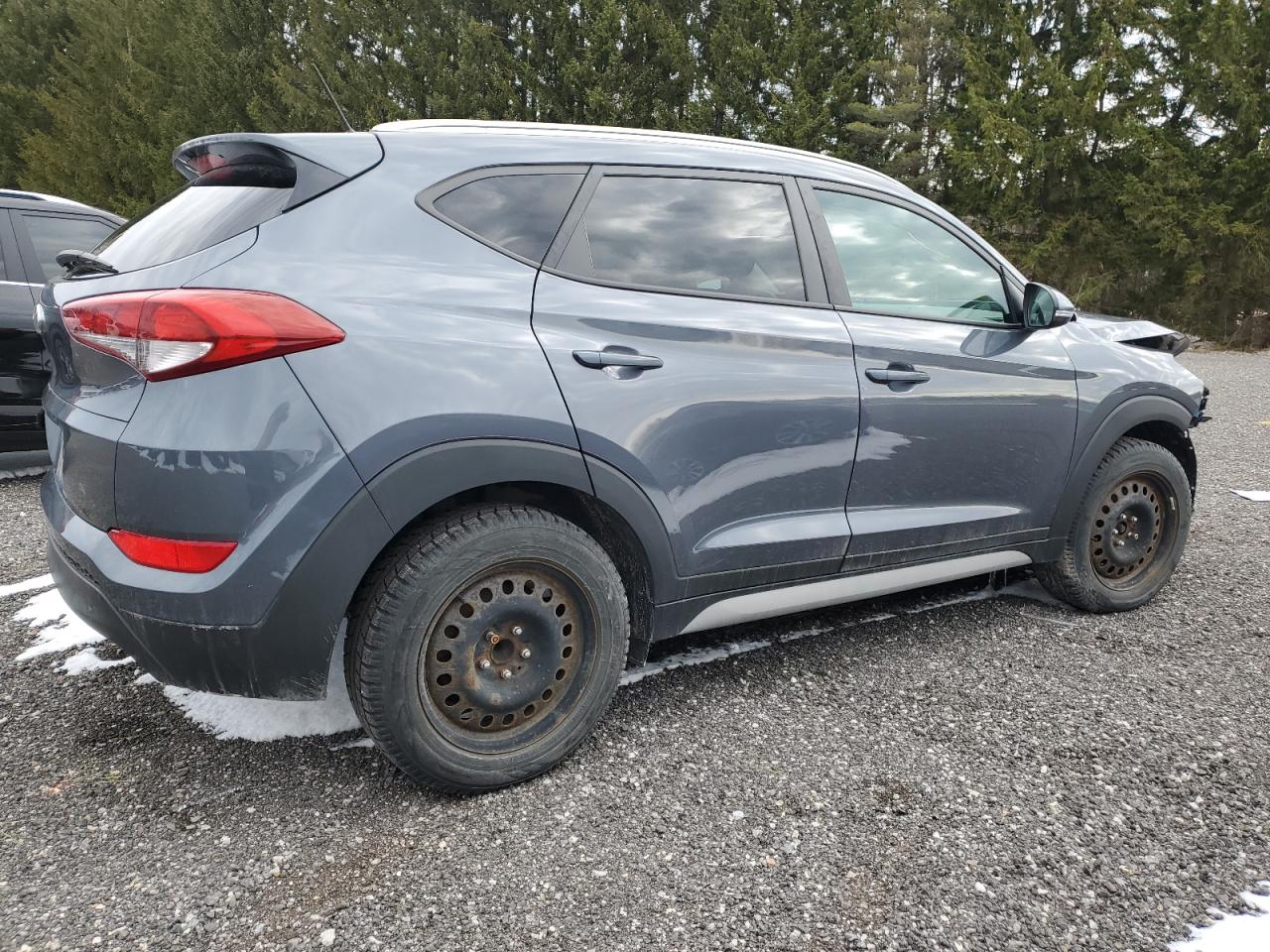 KM8J33A45HU583129 2017 Hyundai Tucson Limited