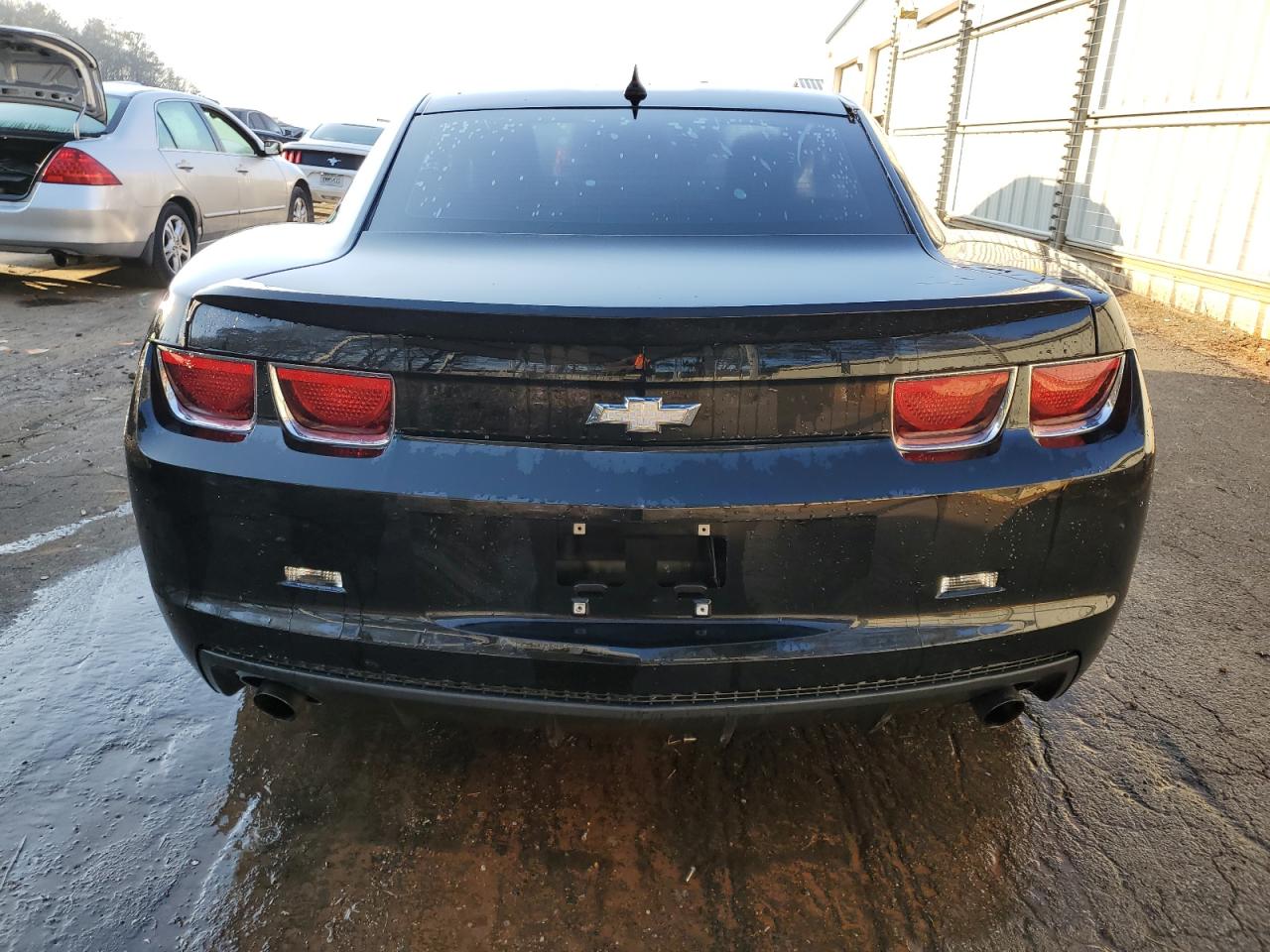 2013 Chevrolet Camaro Ls vin: 2G1FA1E31D9241232