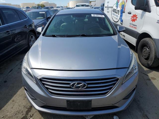 2017 Hyundai Sonata Se VIN: 5NPE24AF5HH589815 Lot: 48102114