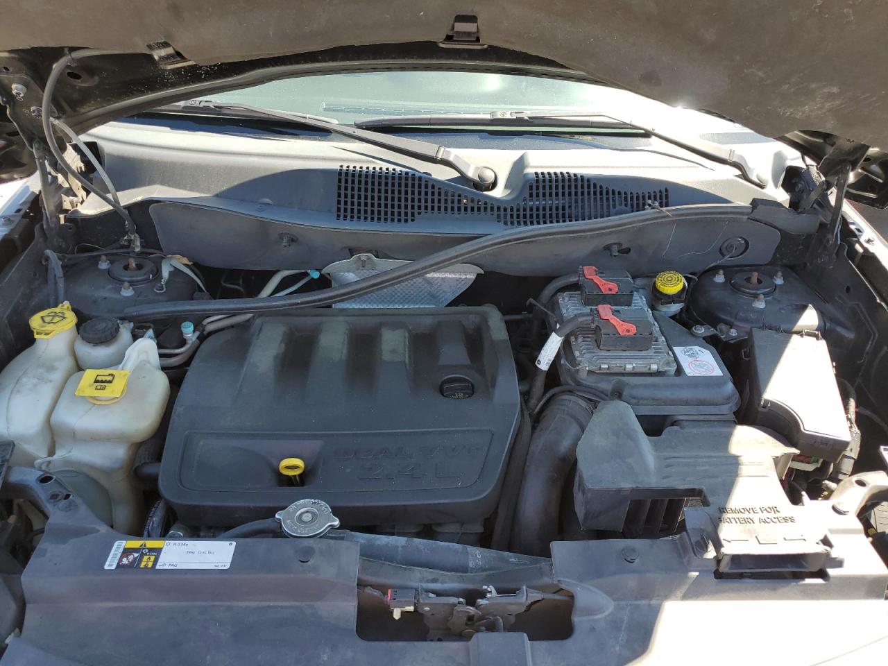 1C4NJCEB1ED888143 2014 Jeep Compass Latitude