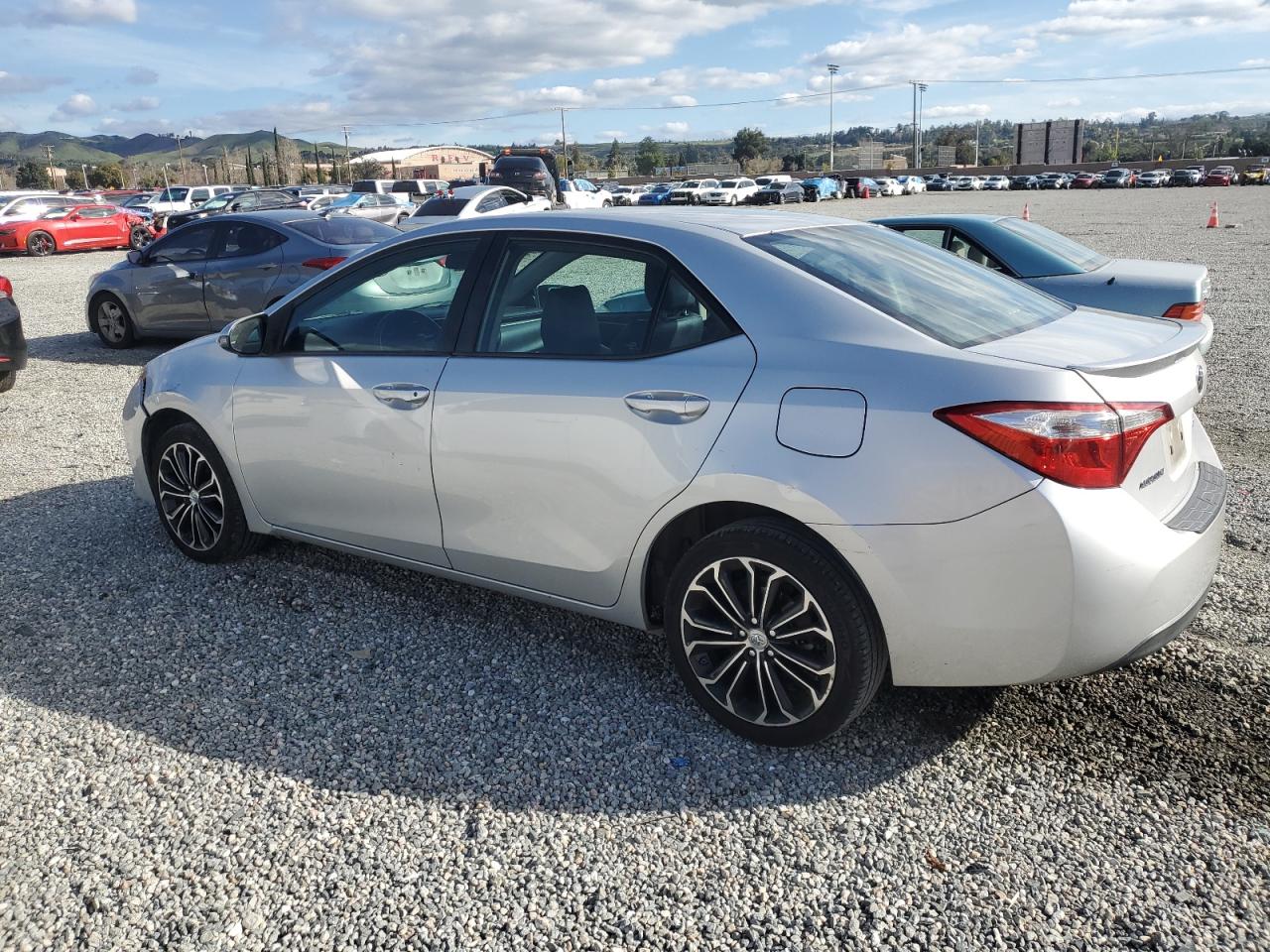 5YFBURHE9FP327836 2015 Toyota Corolla L