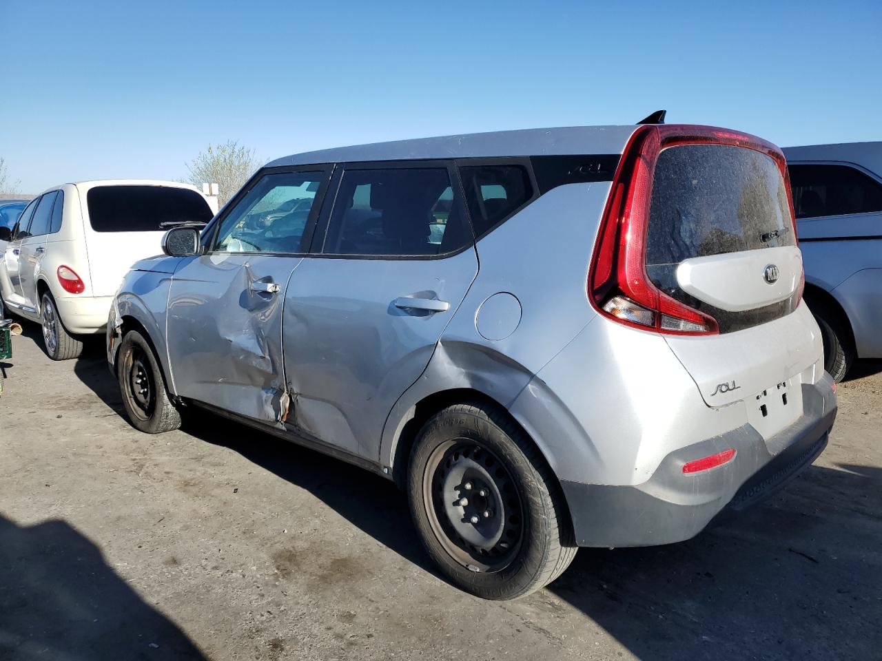 KNDJ23AU7L7105003 2020 Kia Soul Lx