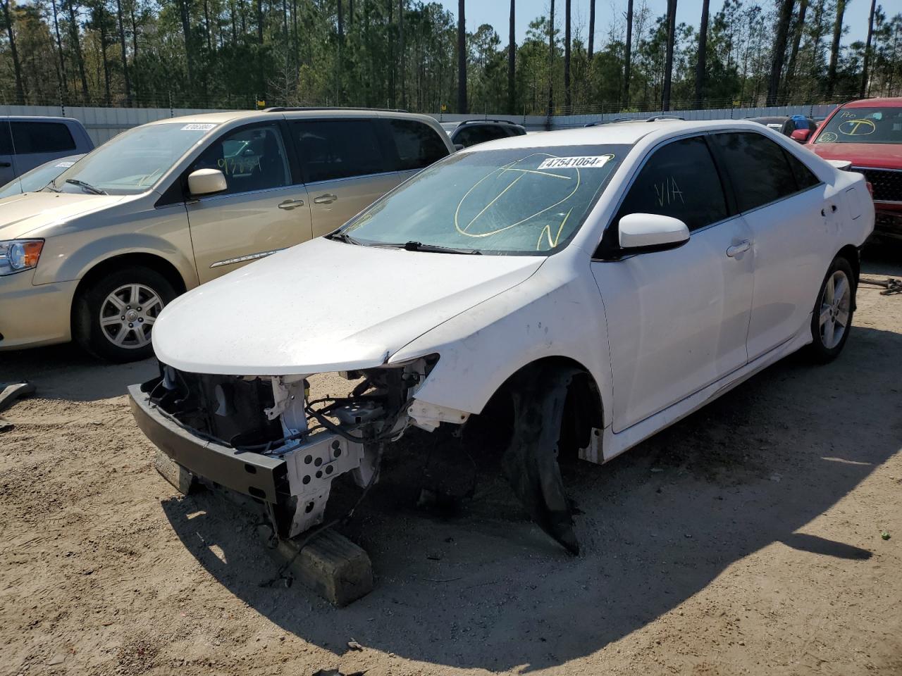 4T1BF1FK1DU680183 2013 Toyota Camry L