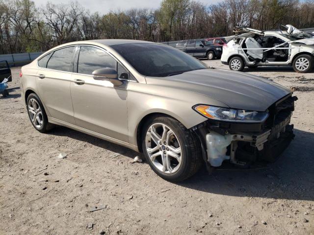 Lot #2455295819 2015 FORD FUSION SE salvage car