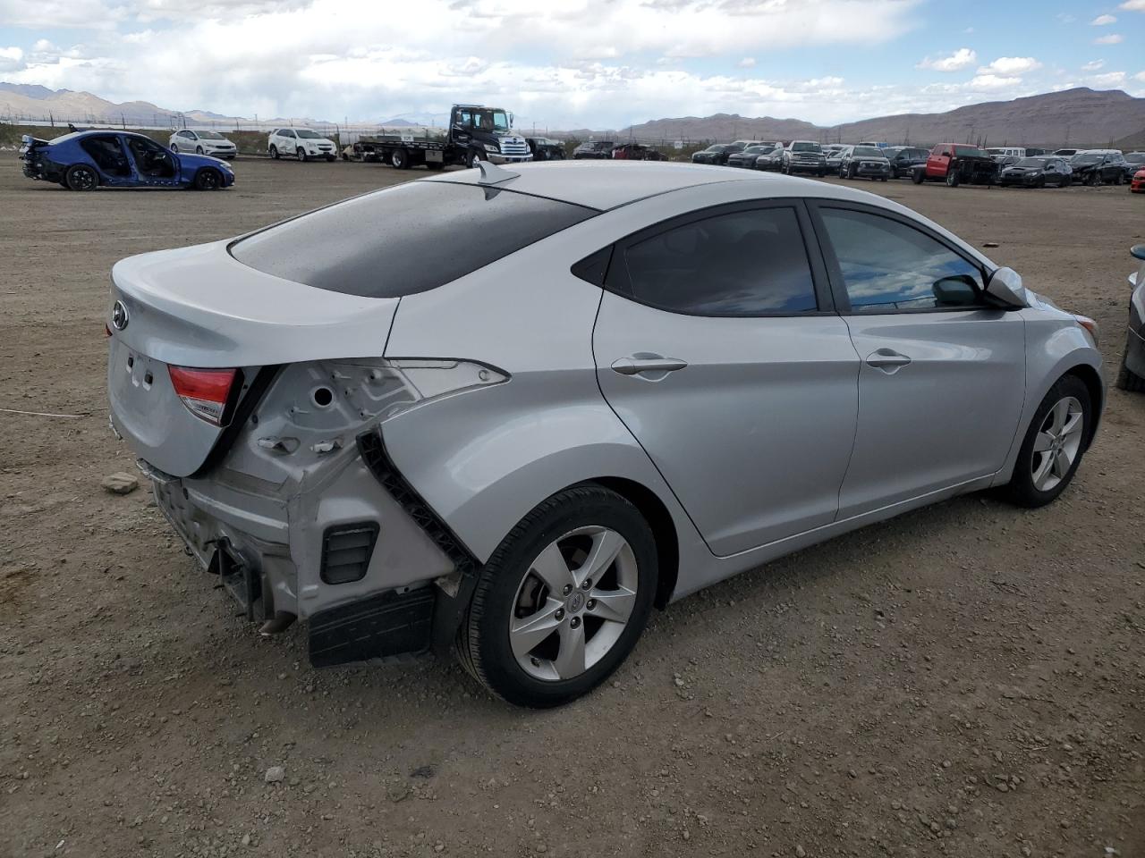 KMHDH4AE2DU019350 2013 Hyundai Elantra Gls