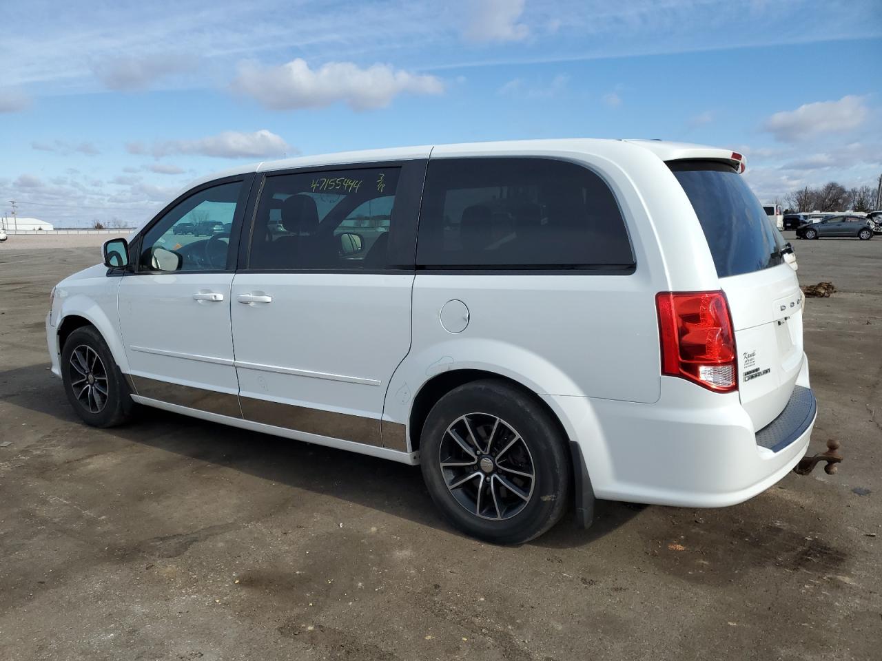 2C4RDGBG8FR636324 2015 Dodge Grand Caravan Se