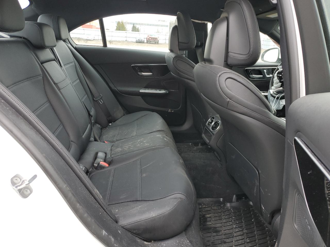 W1KAF4HB2PR130518 2023 Mercedes-Benz C 300 4Matic