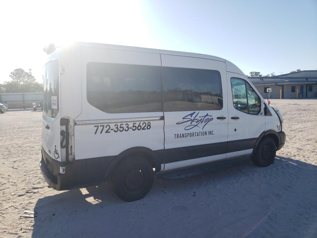 VIN: 1FTYE1CM0KKA63101 2019 FORD TRANSIT