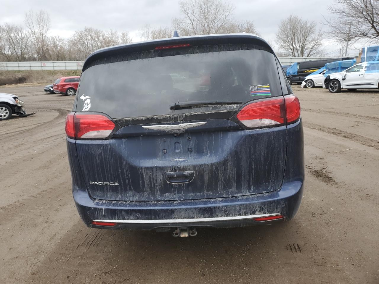 2C4RC1EG3HR530796 2017 Chrysler Pacifica Touring L Plus