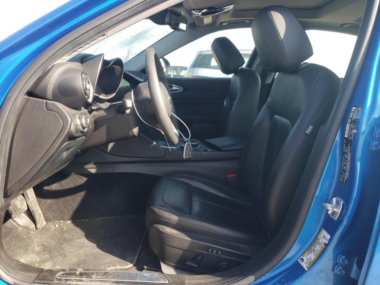 ZARFAEDN7J7595986 2018 Alfa Romeo Giulia Q4