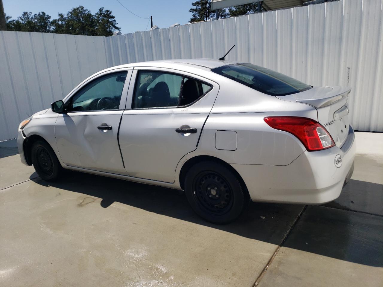 3N1CN7AP3KL860793 2019 Nissan Versa S