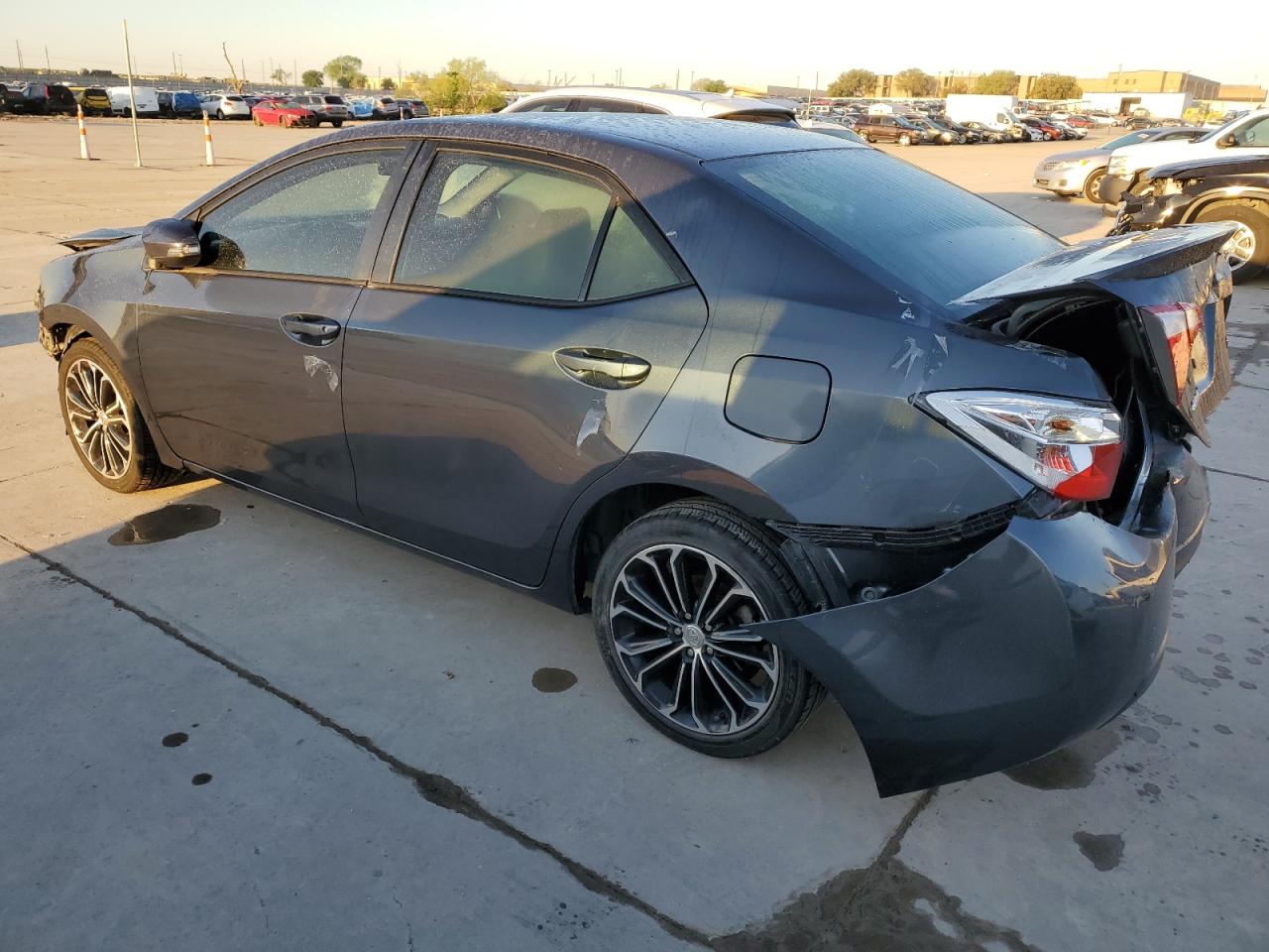 2T1BURHEXFC337047 2015 Toyota Corolla L