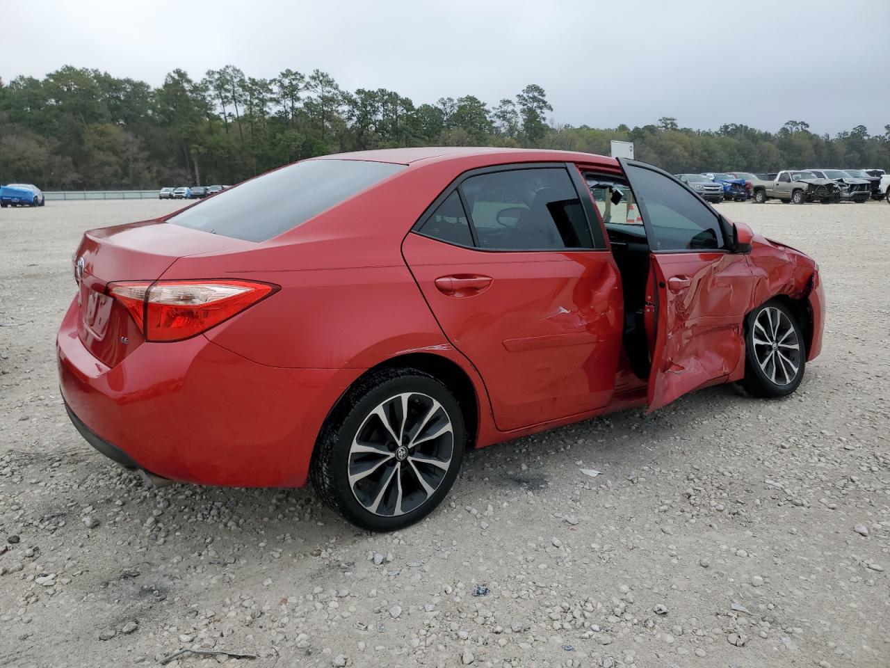 5YFBURHE1HP648031 2017 Toyota Corolla L