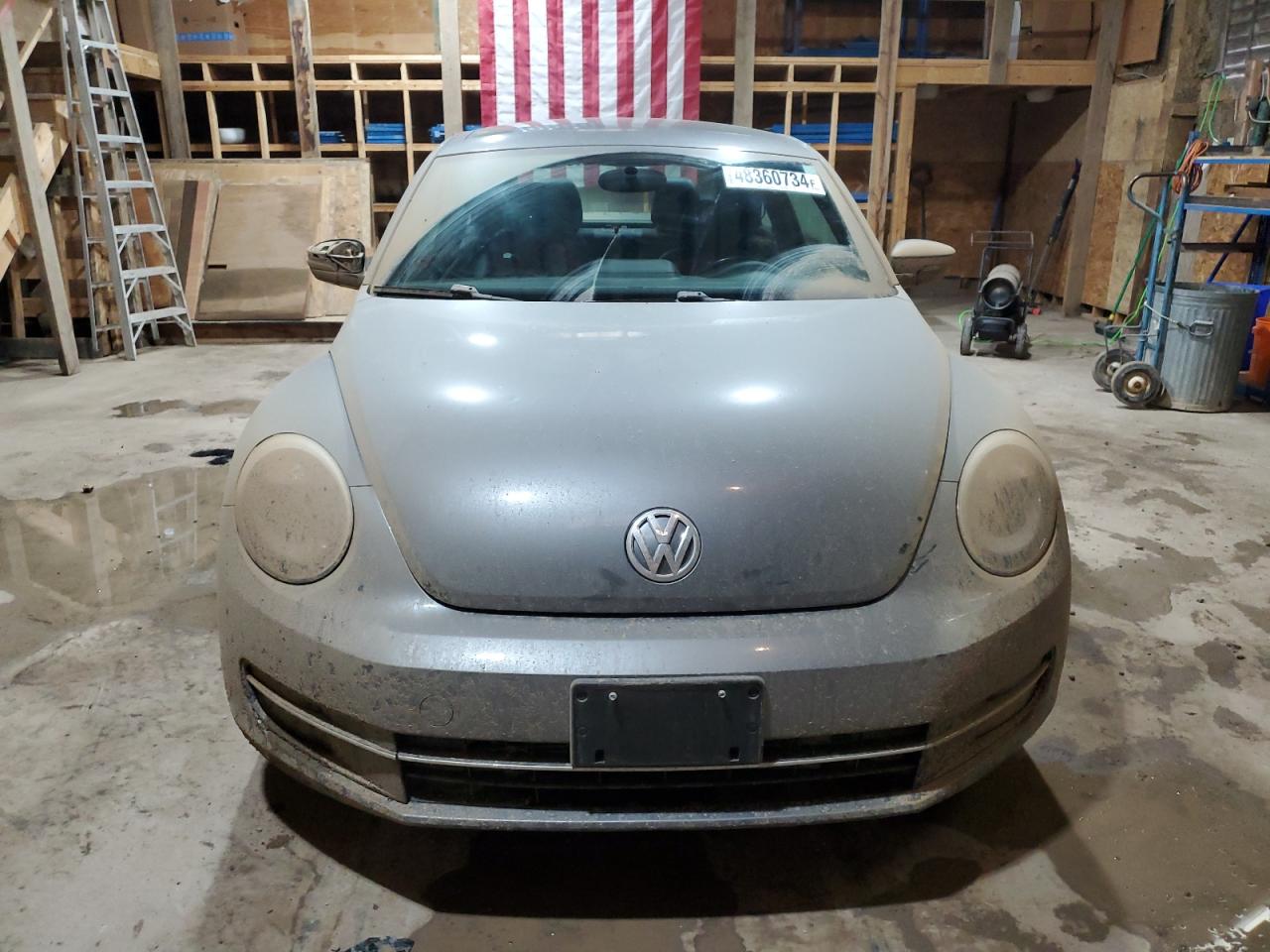 Lot #2893548299 2013 VOLKSWAGEN BEETLE TUR